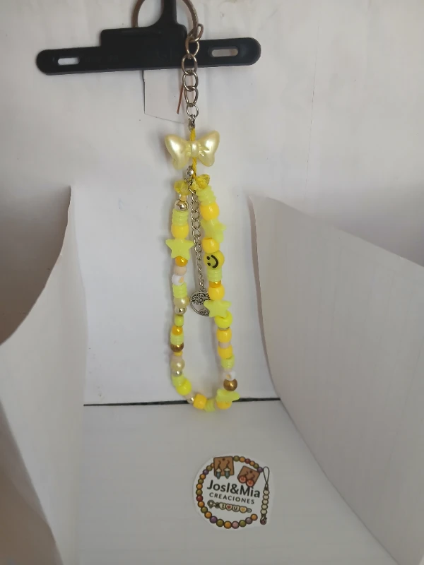 Llavero amarillo